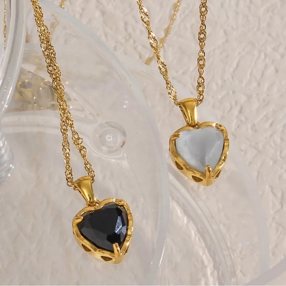NEW LUXURY 18K GOLD DIAMOND CHAIN NECKLACE, NICE NECKLACE, CUTE NECKLACE - Picture 2 of 8